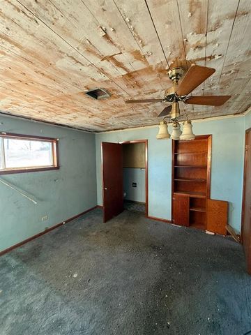 914 Howard Street, Jennings, LA 70546