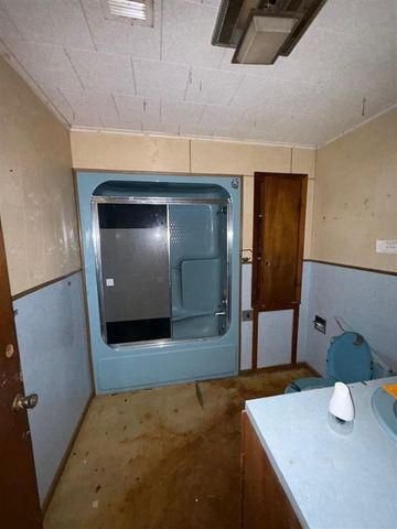 914 Howard Street, Jennings, LA 70546