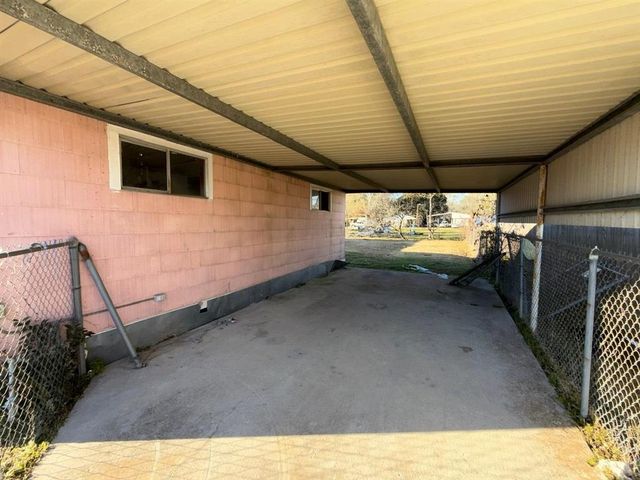 914 Howard Street, Jennings, LA 70546