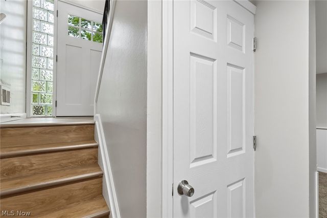 3131 Tod Avenue NW, Warren, OH 44485