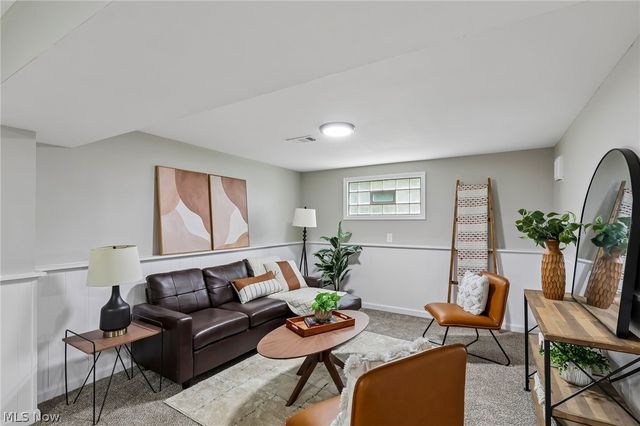 3131 Tod Avenue NW, Warren, OH 44485