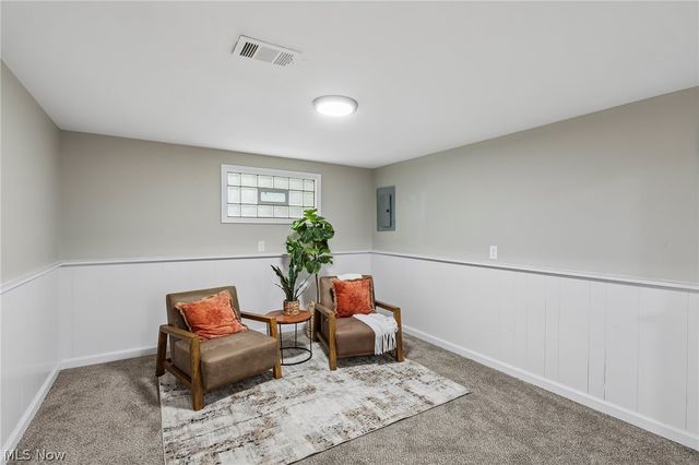 3131 Tod Avenue NW, Warren, OH 44485