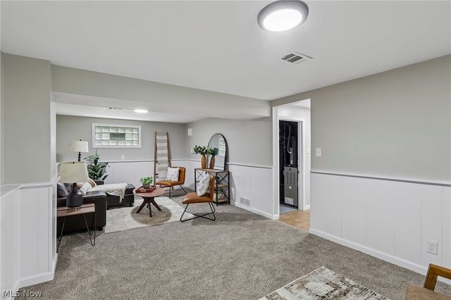 3131 Tod Avenue NW, Warren, OH 44485
