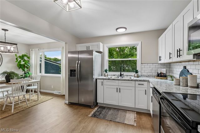 3131 Tod Avenue NW, Warren, OH 44485