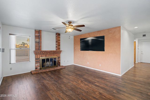 15235 S 44TH Place, Phoenix, AZ 85044