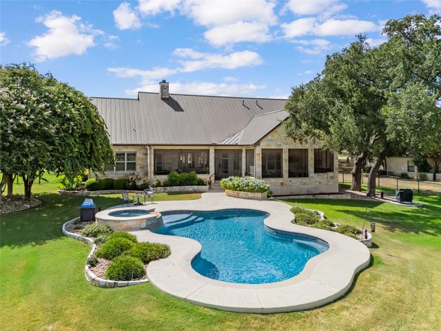 27017 Masters Parkway, Spicewood, TX 78669