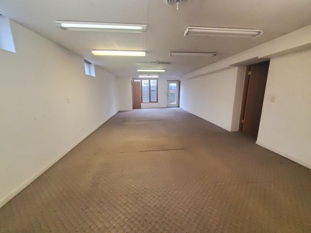 2801 12th Avenue, Rock Island, IL 61201