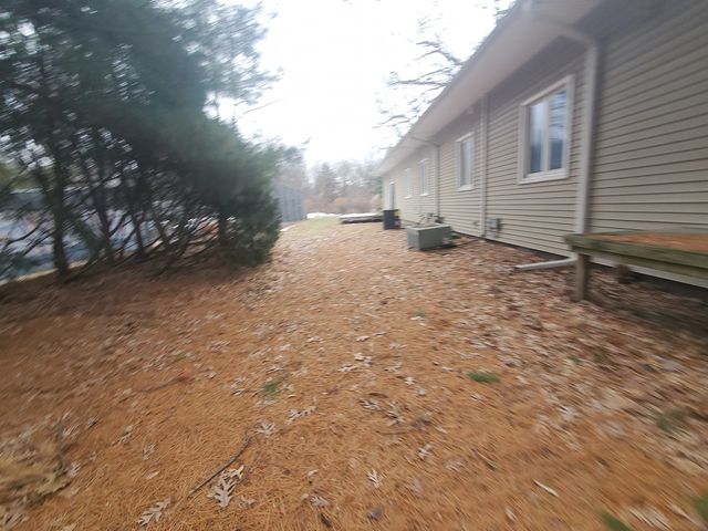 2801 12th Avenue, Rock Island, IL 61201