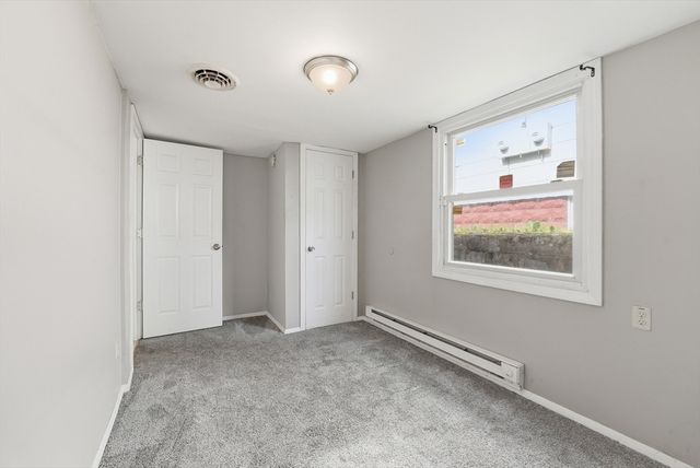 165 Hampden St, Springfield, MA 01151