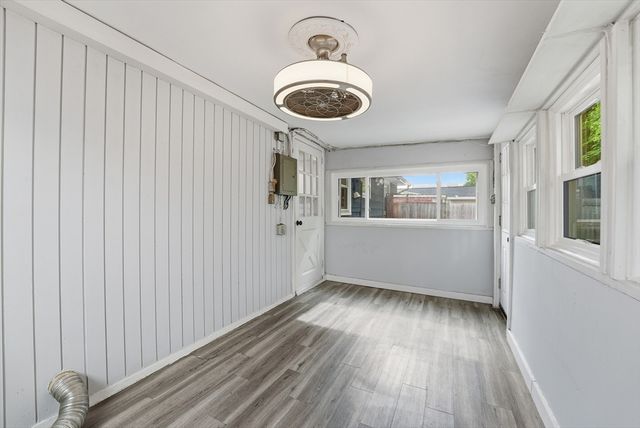 165 Hampden St, Springfield, MA 01151