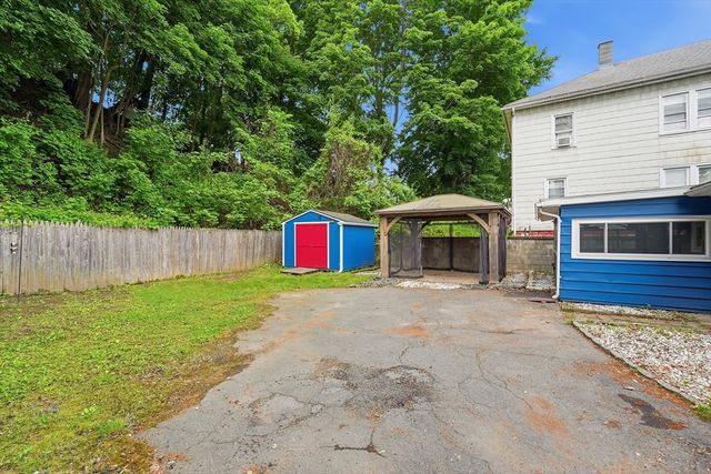 165 Hampden St, Springfield, MA 01151
