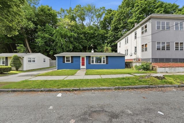 165 Hampden St, Springfield, MA 01151