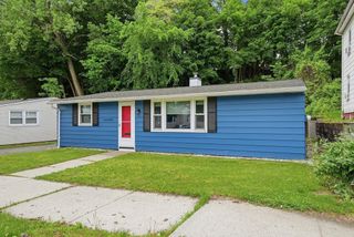 165 Hampden St, Springfield, MA 01151