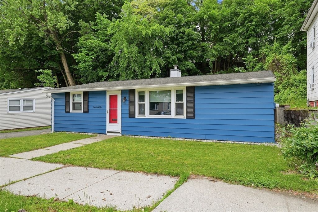 165 Hampden St, Springfield, MA 01151