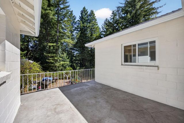 23889 Summit Road, Los Gatos, CA 95033