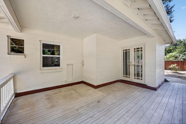23889 Summit Road, Los Gatos, CA 95033