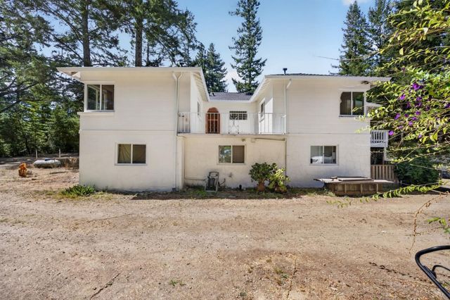 23889 Summit Road, Los Gatos, CA 95033