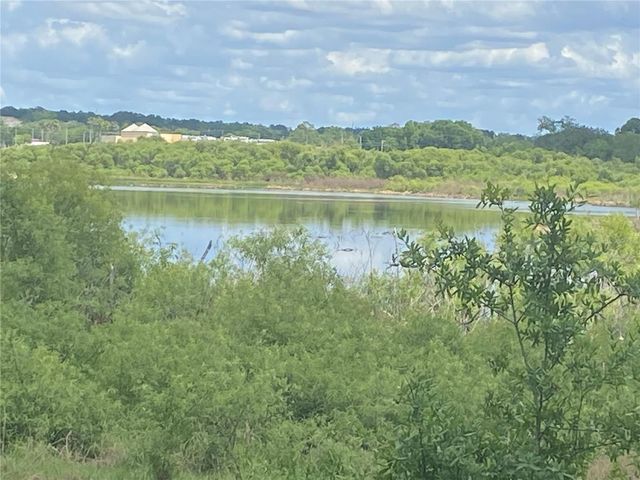 431 S MIAMI STREET, Lake Wales, FL 33853