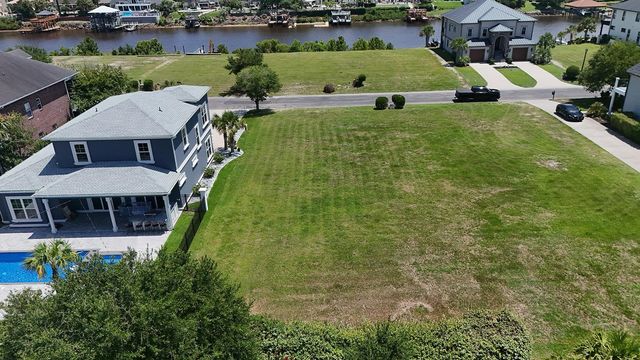 871 Waterton Ave., Myrtle Beach, SC 29579