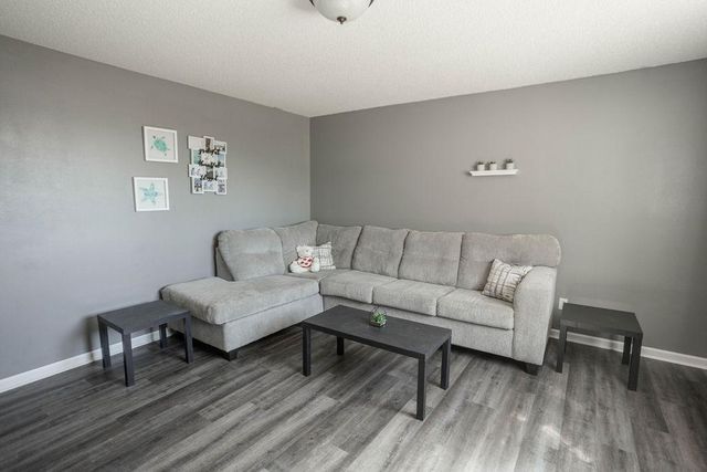 2111 61st Avenue S, Fargo, ND 58104