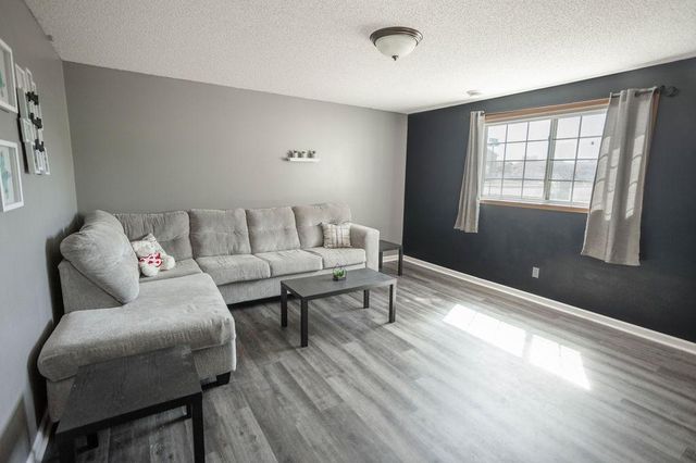 2111 61st Avenue S, Fargo, ND 58104