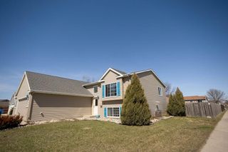 2111 61st Avenue S, Fargo, ND 58104