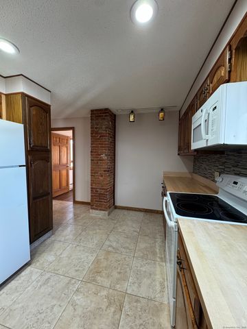 444 Prospect Street, Torrington, CT 06790