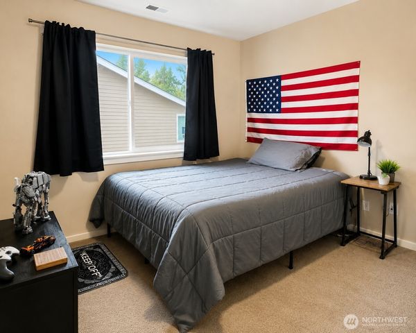 27401 243rd Place SE, Maple Valley, WA 98038