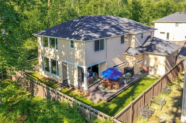 27401 243rd Place SE, Maple Valley, WA 98038