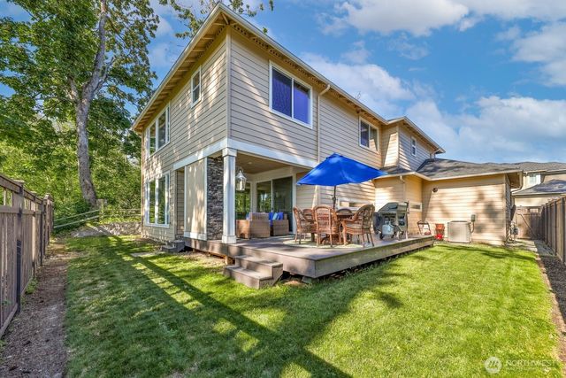 27401 243rd Place SE, Maple Valley, WA 98038
