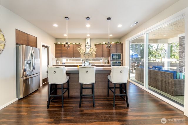 27401 243rd Place SE, Maple Valley, WA 98038
