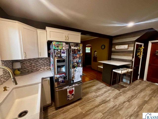 210 N 3rd Street, St. Peter, MN 56082