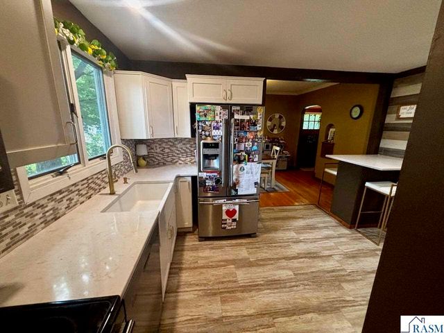 210 N 3rd Street, St. Peter, MN 56082