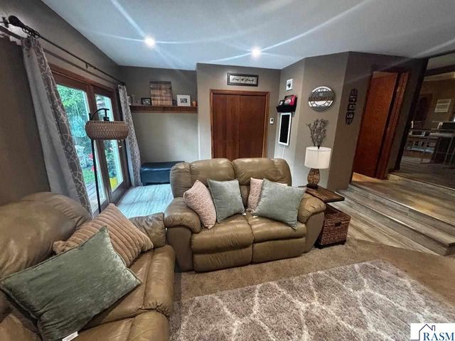210 N 3rd Street, St. Peter, MN 56082