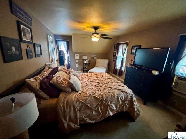 210 N 3rd Street, St. Peter, MN 56082