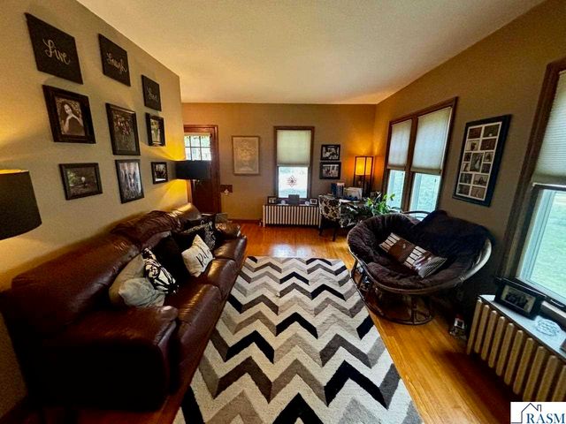 210 N 3rd Street, St. Peter, MN 56082