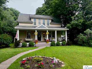 210 N 3rd Street, St. Peter, MN 56082