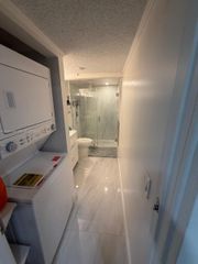 9520 SW 8th St 121, Miami, FL 33174