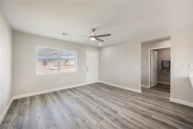 581 Valiant Avenue, Pahrump, NV 89060