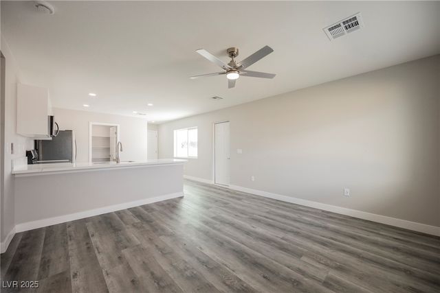 581 Valiant Avenue, Pahrump, NV 89060