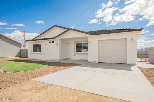 581 Valiant Avenue, Pahrump, NV 89060