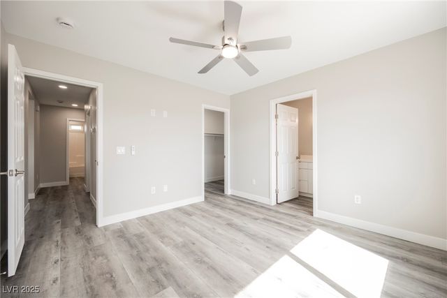 581 Valiant Avenue, Pahrump, NV 89060