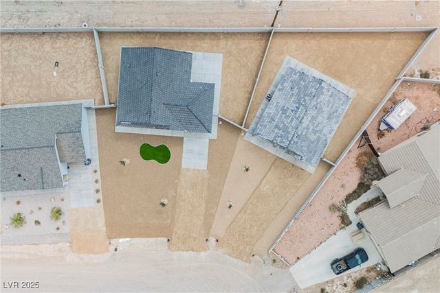 581 Valiant Avenue, Pahrump, NV 89060