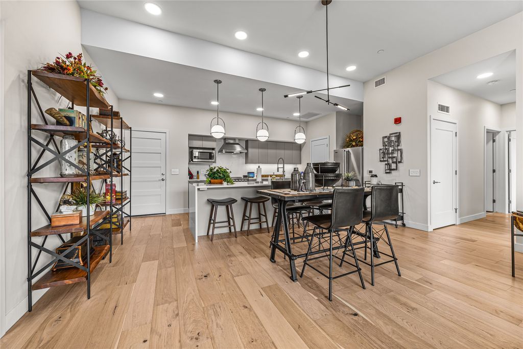 265 S 4th Street E 404, Missoula, MT 59801 photo 4