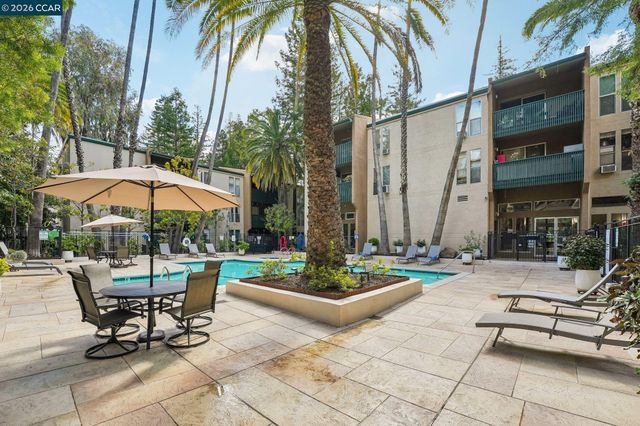 150 Sharene Ln 103, Walnut Creek, CA 94596