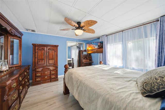 195 S FIJI CIRCLE, Englewood, FL 34223
