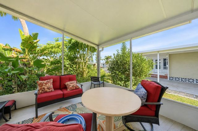 195 S FIJI CIRCLE, Englewood, FL 34223