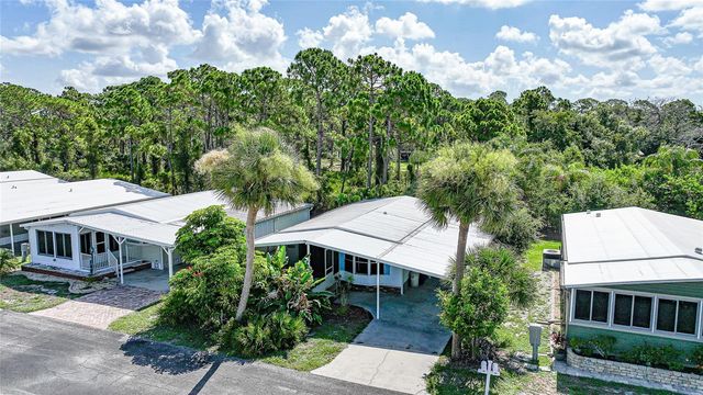 195 S FIJI CIRCLE, Englewood, FL 34223