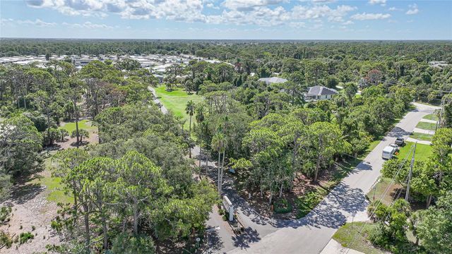 195 S FIJI CIRCLE, Englewood, FL 34223