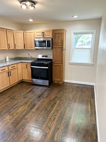 8434 S Luella Avenue, Chicago, IL 60617